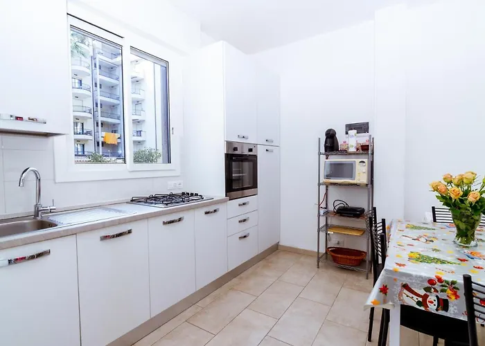 Da Cipollina In Pieno Centro Appartamento Sanremo