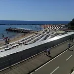 아파트 Da Cipollina In Pieno Centro 산레모
